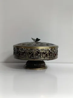 شکلات خوری فلزی گرد پایه دار